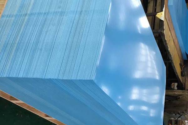 塑料側護板的用途,與傳統護板的對比差異性